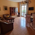 Da Nonna Santa Home&private Parking Roma