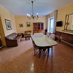 Da Nonna Santa Home&private Parking Appartamento *