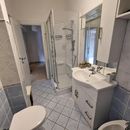 Da Nonna Santa & Private Parking Apartament Rzym